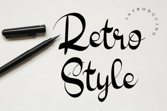 Retro Style: Dramatic Vintage Flair for Your Designs